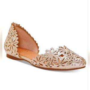 INC Cherilyn Gold Flats 6.5 Like New